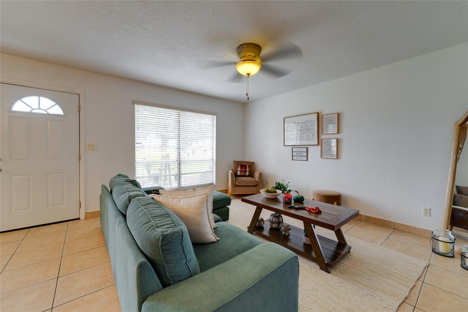 4249 PINEBARK AVE #1, ORLANDO, FL, 32811