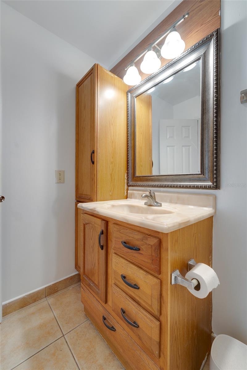 4249 PINEBARK AVE #1, ORLANDO, FL, 32811