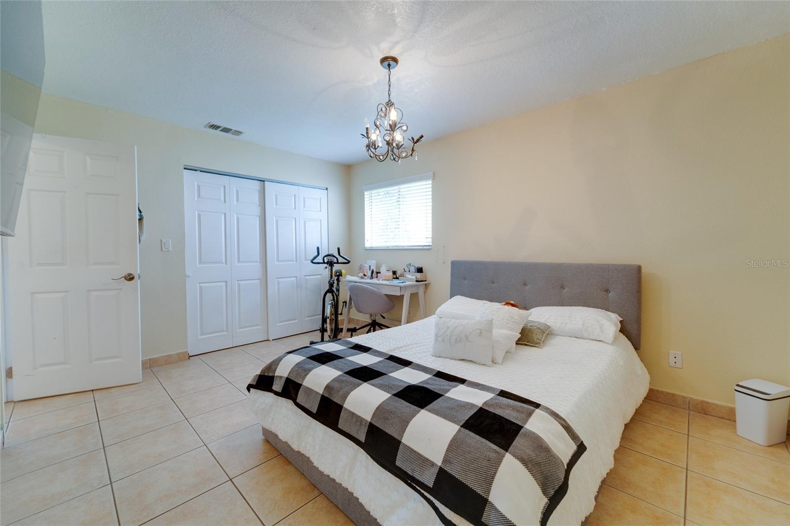 4249 PINEBARK AVE #1, ORLANDO, FL, 32811