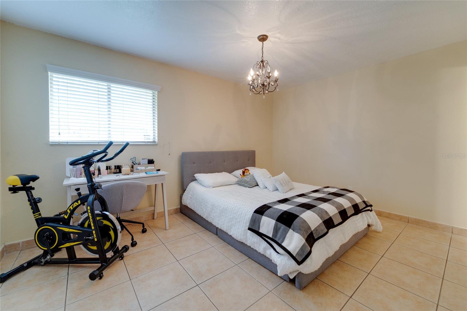 4249 PINEBARK AVE #1, ORLANDO, FL, 32811
