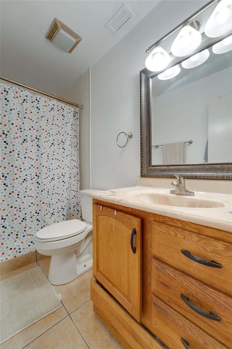 4249 PINEBARK AVE #1, ORLANDO, FL, 32811