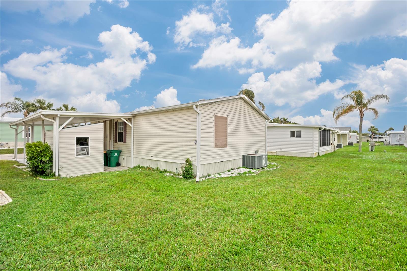 2100 KINGS HWY #517, PUNTA GORDA, FL, 33980