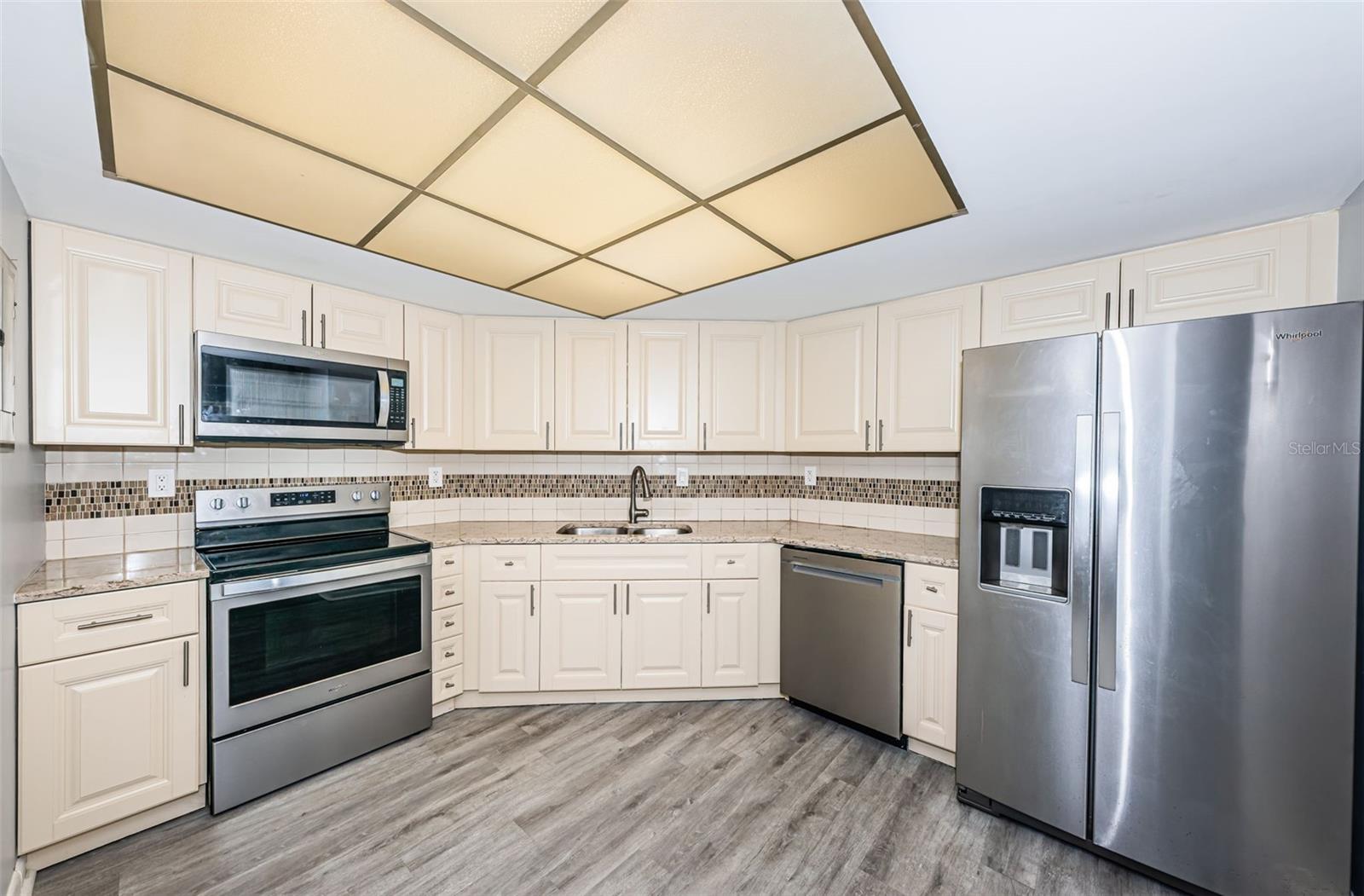 6145 SUN BLVD #305, ST PETERSBURG, FL, 33715
