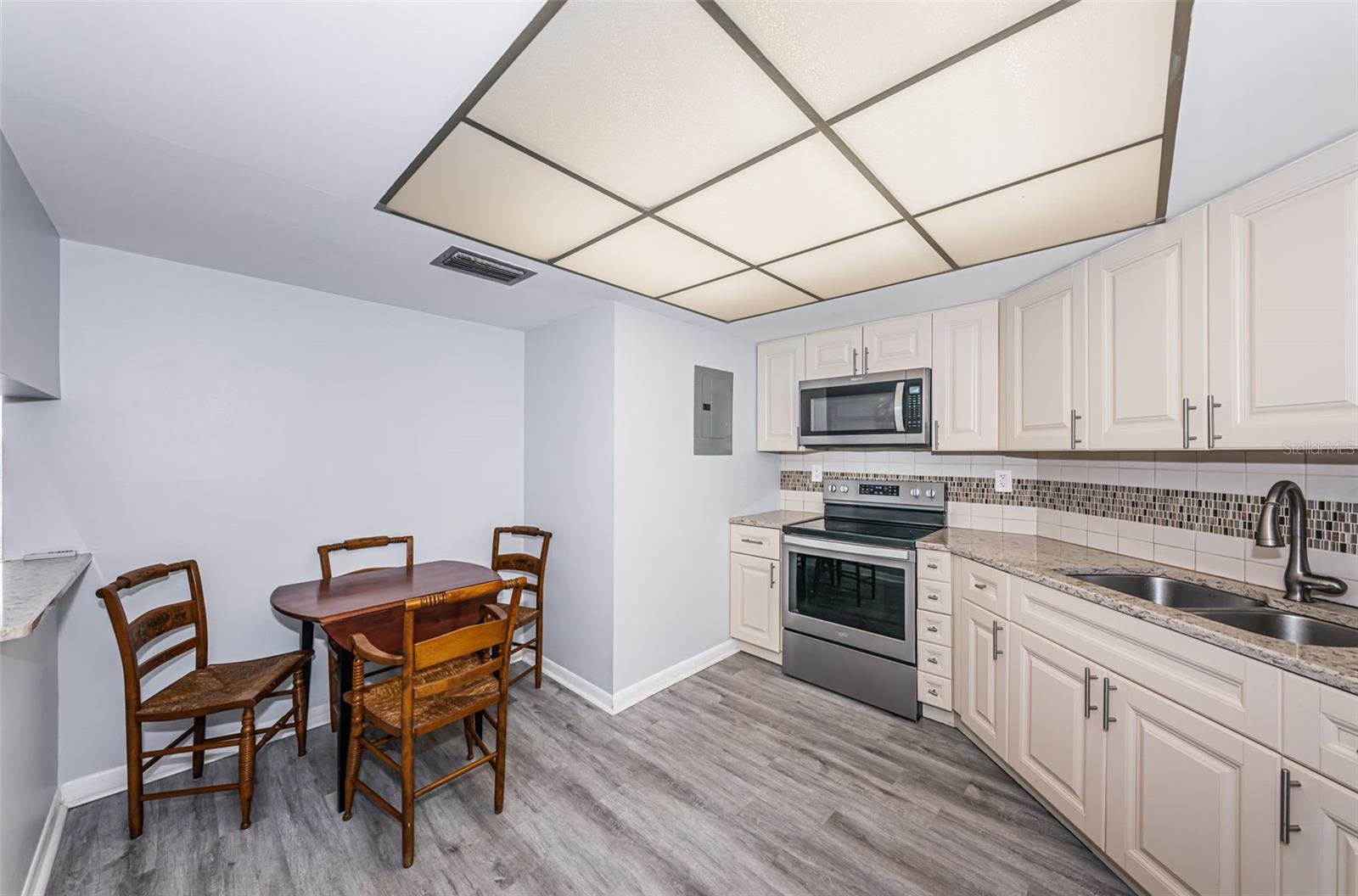 6145 SUN BLVD #305, ST PETERSBURG, FL, 33715