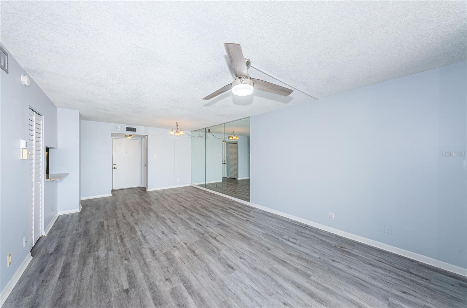 6145 SUN BLVD #305, ST PETERSBURG, FL, 33715