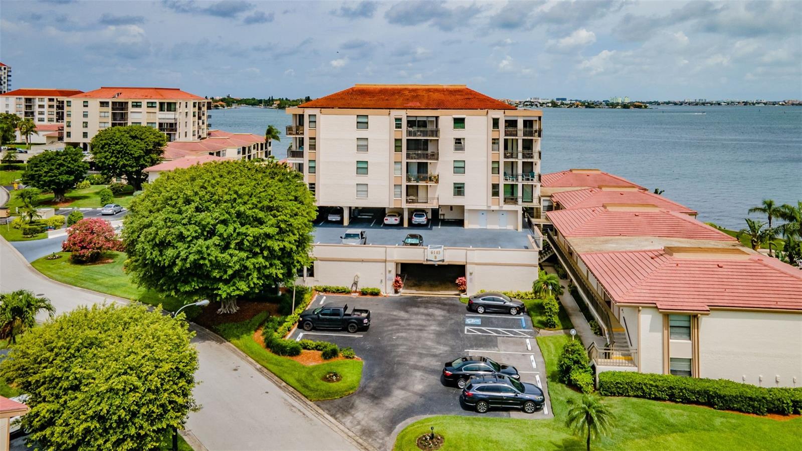 6145 SUN BLVD #305, ST PETERSBURG, FL, 33715