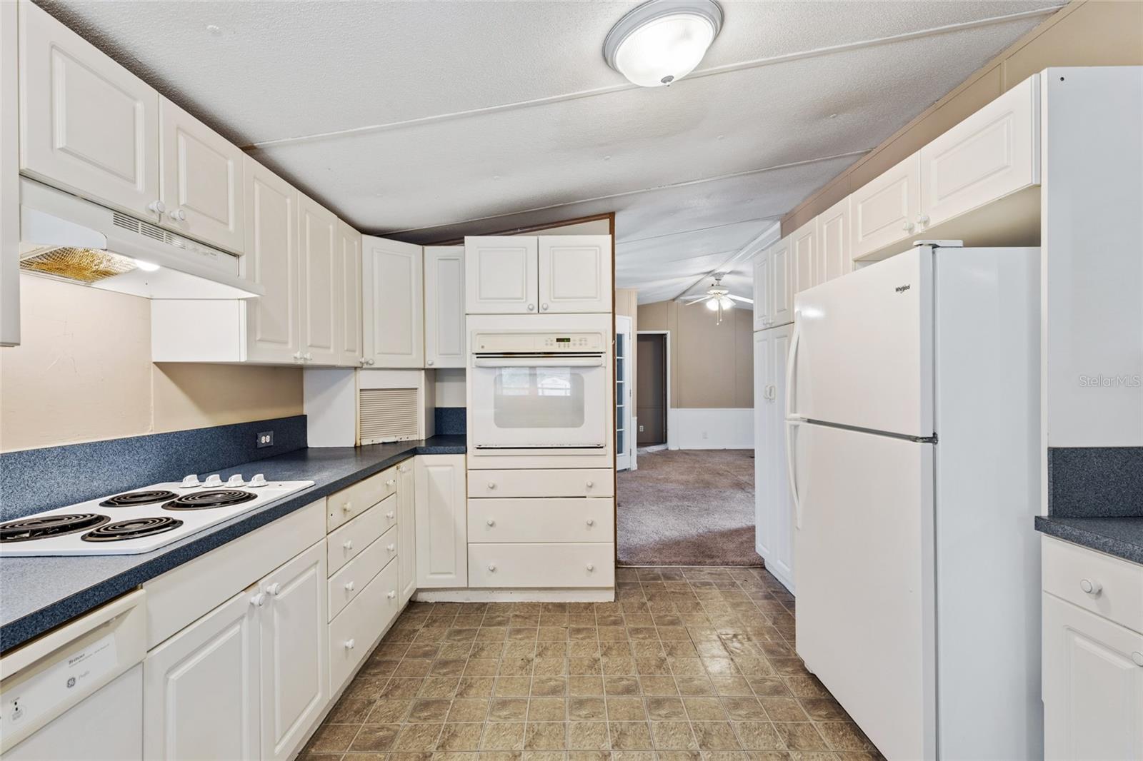 111 PANGOLA RIDGE CT, MELROSE, FL, 32666