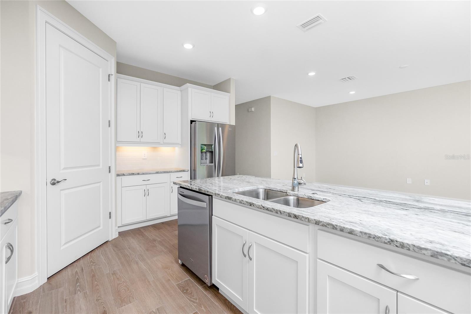 1273 COBBLE GLEN DR, PORT CHARLOTTE, FL, 33953