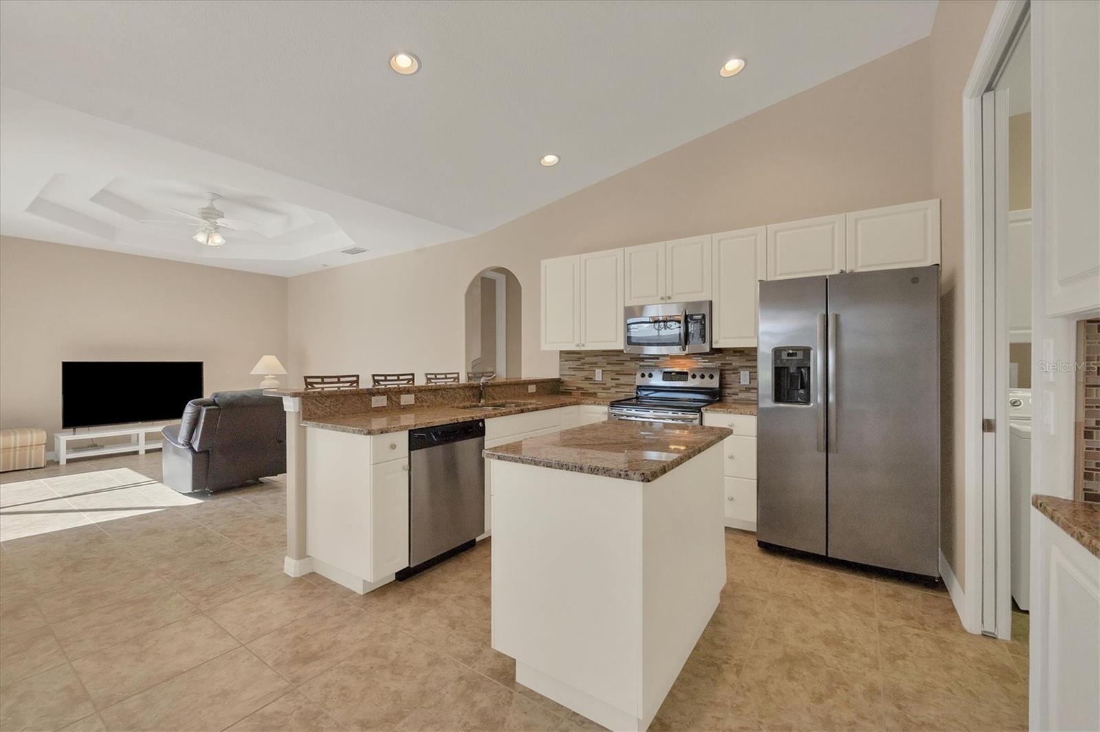 238 ARLINGTON DR, PLACIDA, FL, 33946