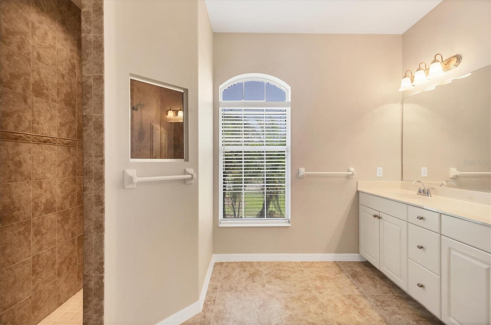 238 ARLINGTON DR, PLACIDA, FL, 33946