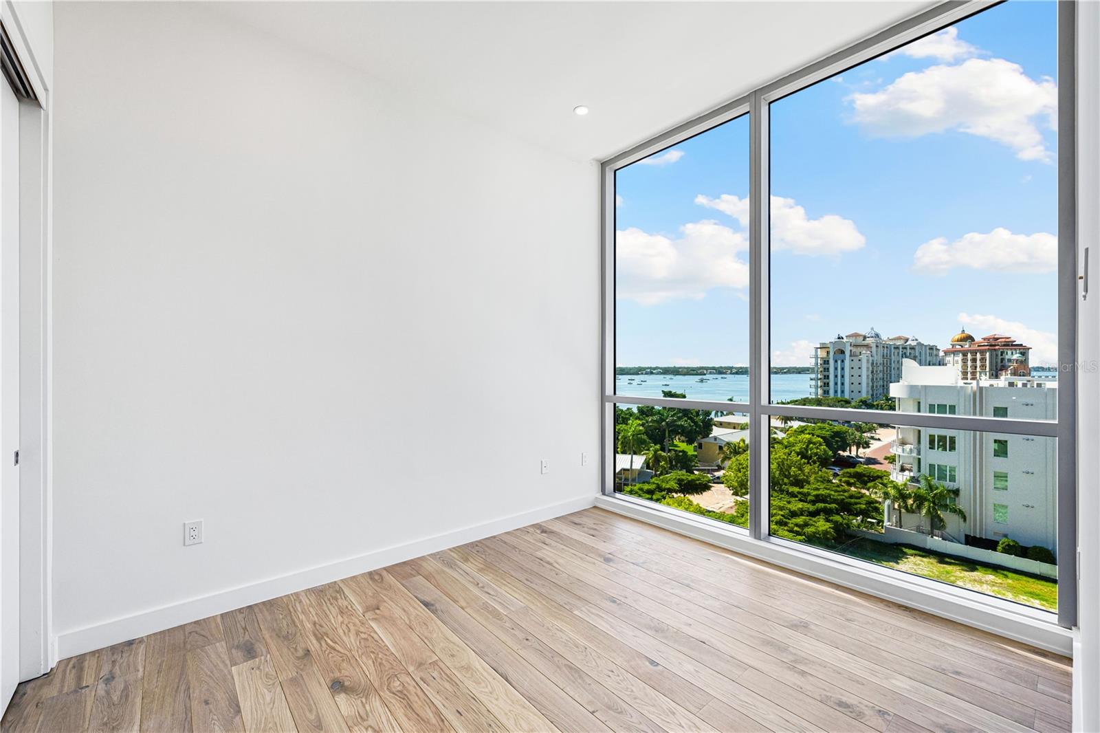 111 GOLDEN GATE PT #602, SARASOTA, FL, 34236