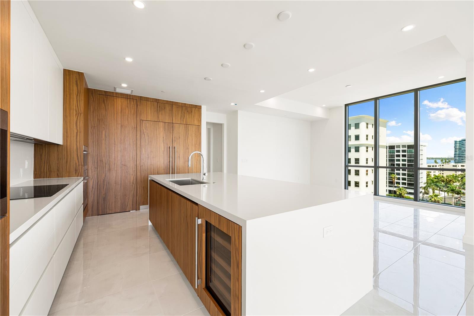 111 GOLDEN GATE PT #602, SARASOTA, FL, 34236