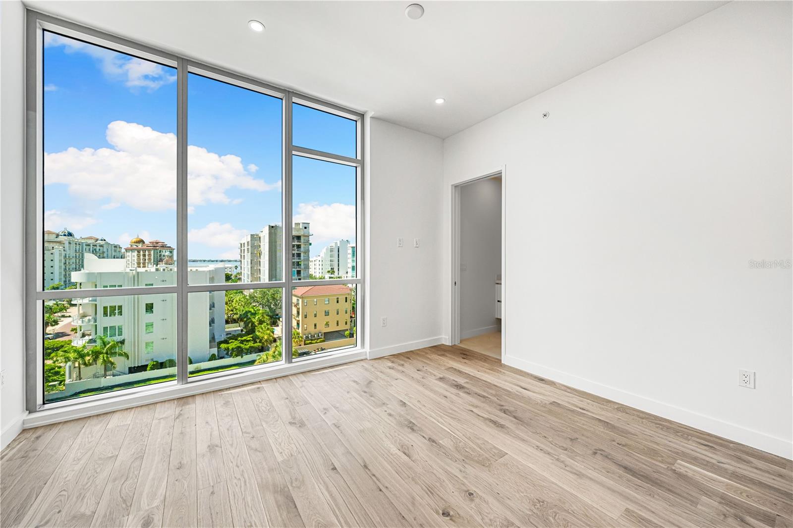 111 GOLDEN GATE PT #602, SARASOTA, FL, 34236