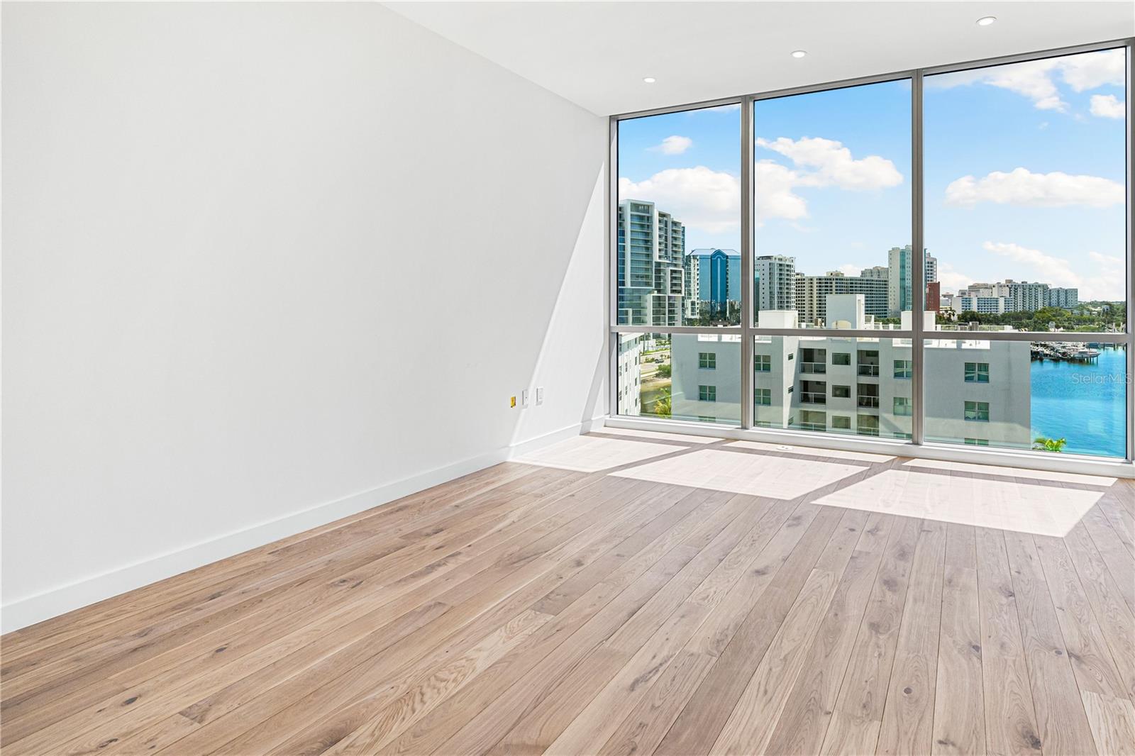 111 GOLDEN GATE PT #602, SARASOTA, FL, 34236