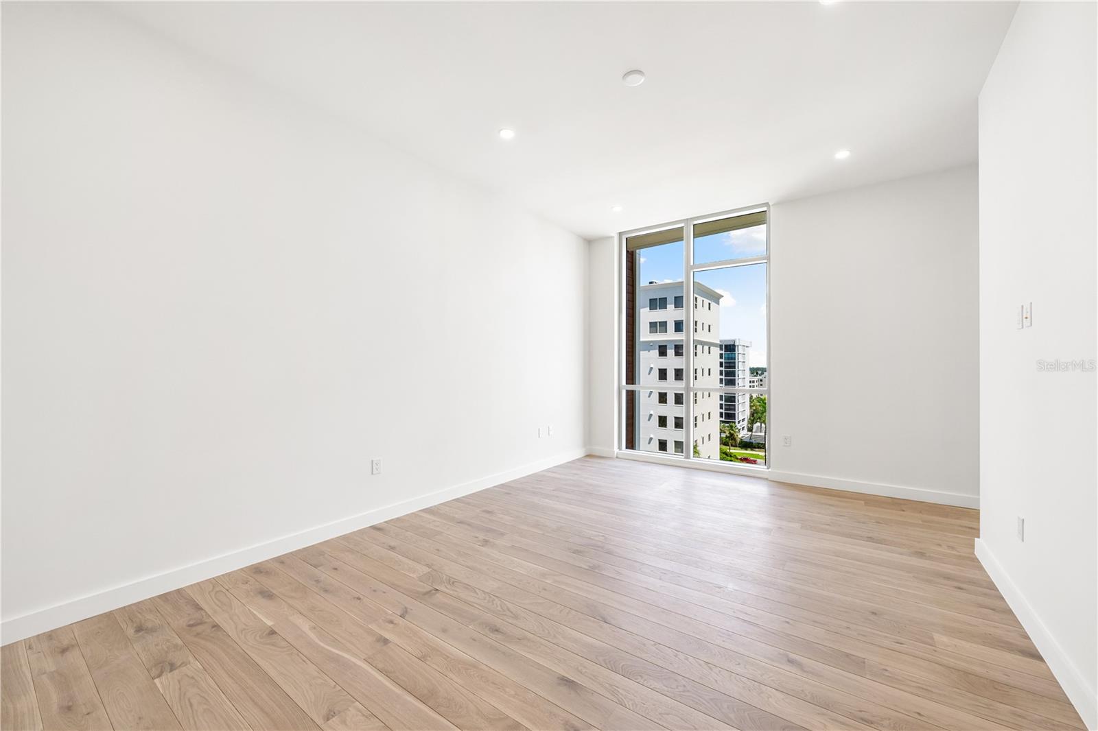 111 GOLDEN GATE PT #602, SARASOTA, FL, 34236