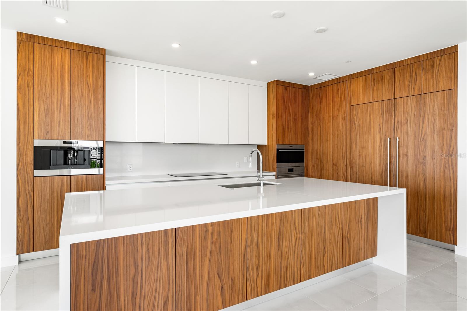 111 GOLDEN GATE PT #602, SARASOTA, FL, 34236