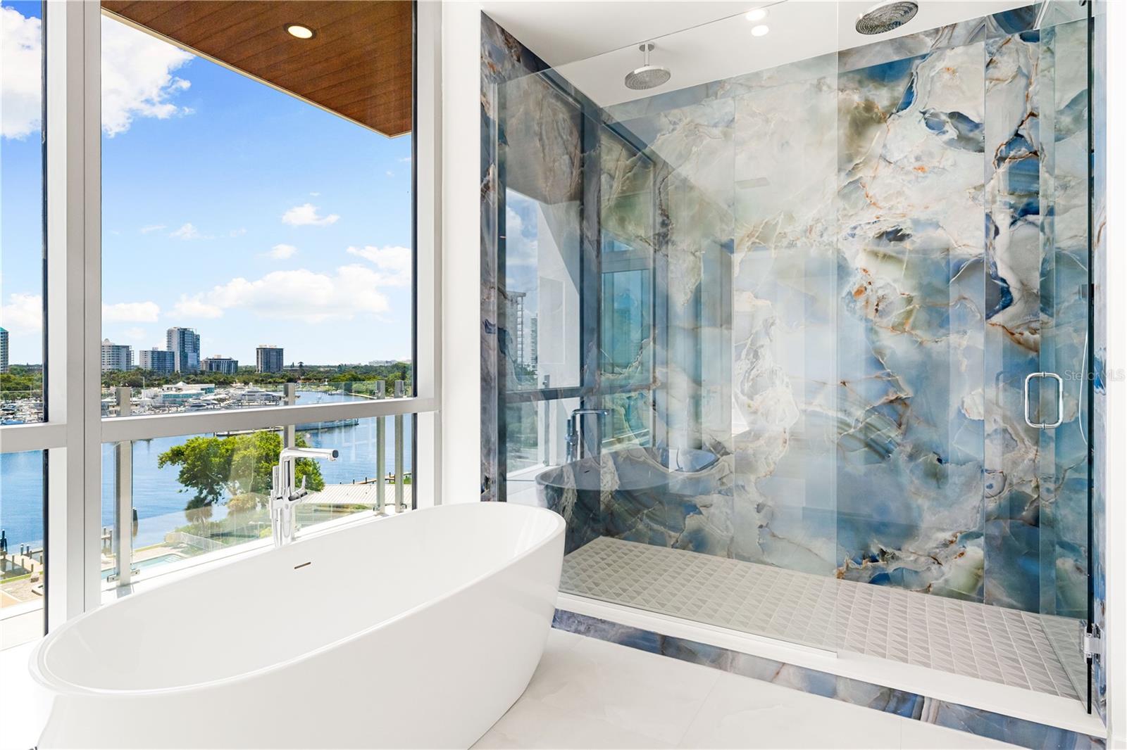 111 GOLDEN GATE PT #602, SARASOTA, FL, 34236