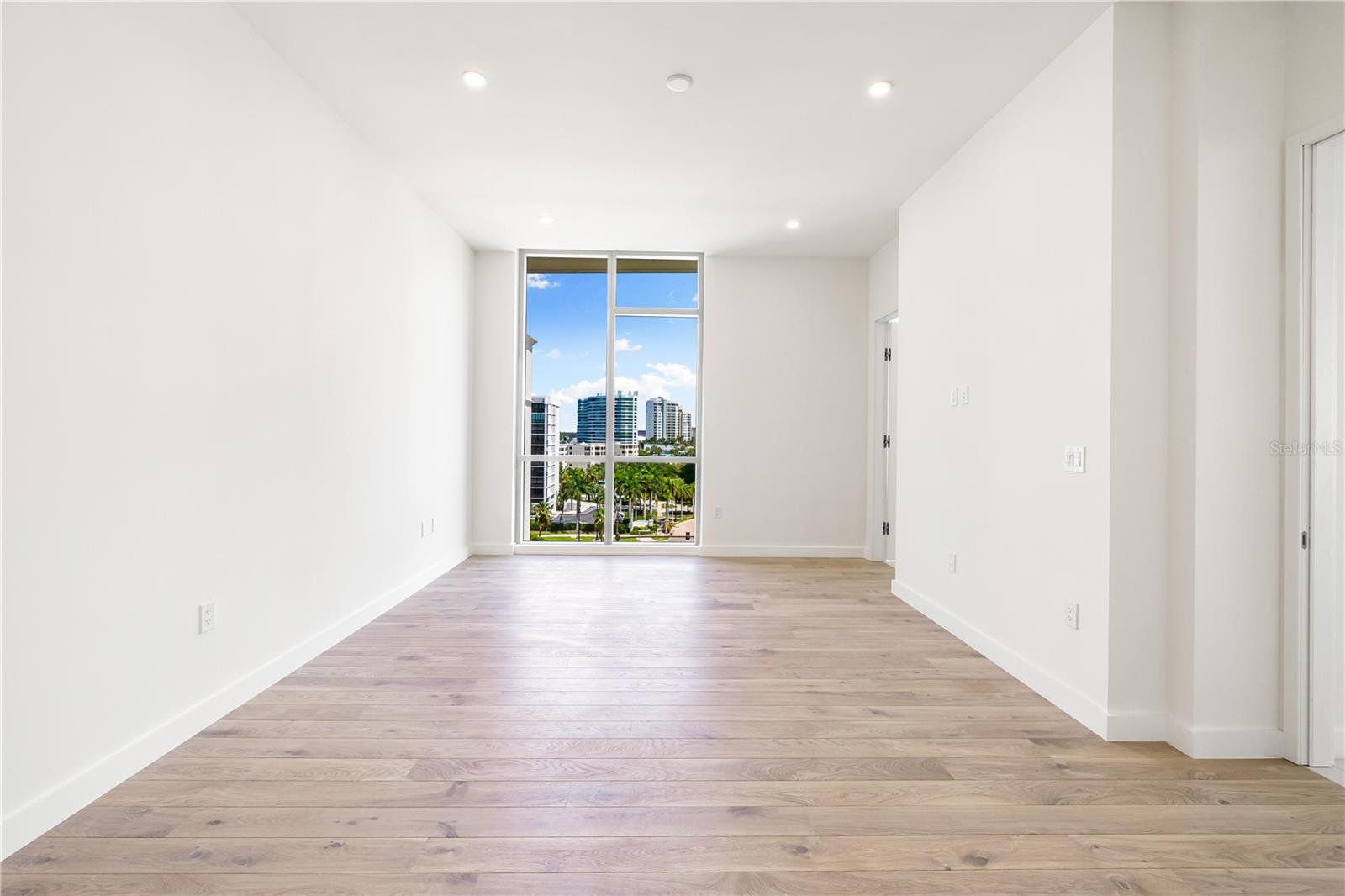 111 GOLDEN GATE PT #602, SARASOTA, FL, 34236