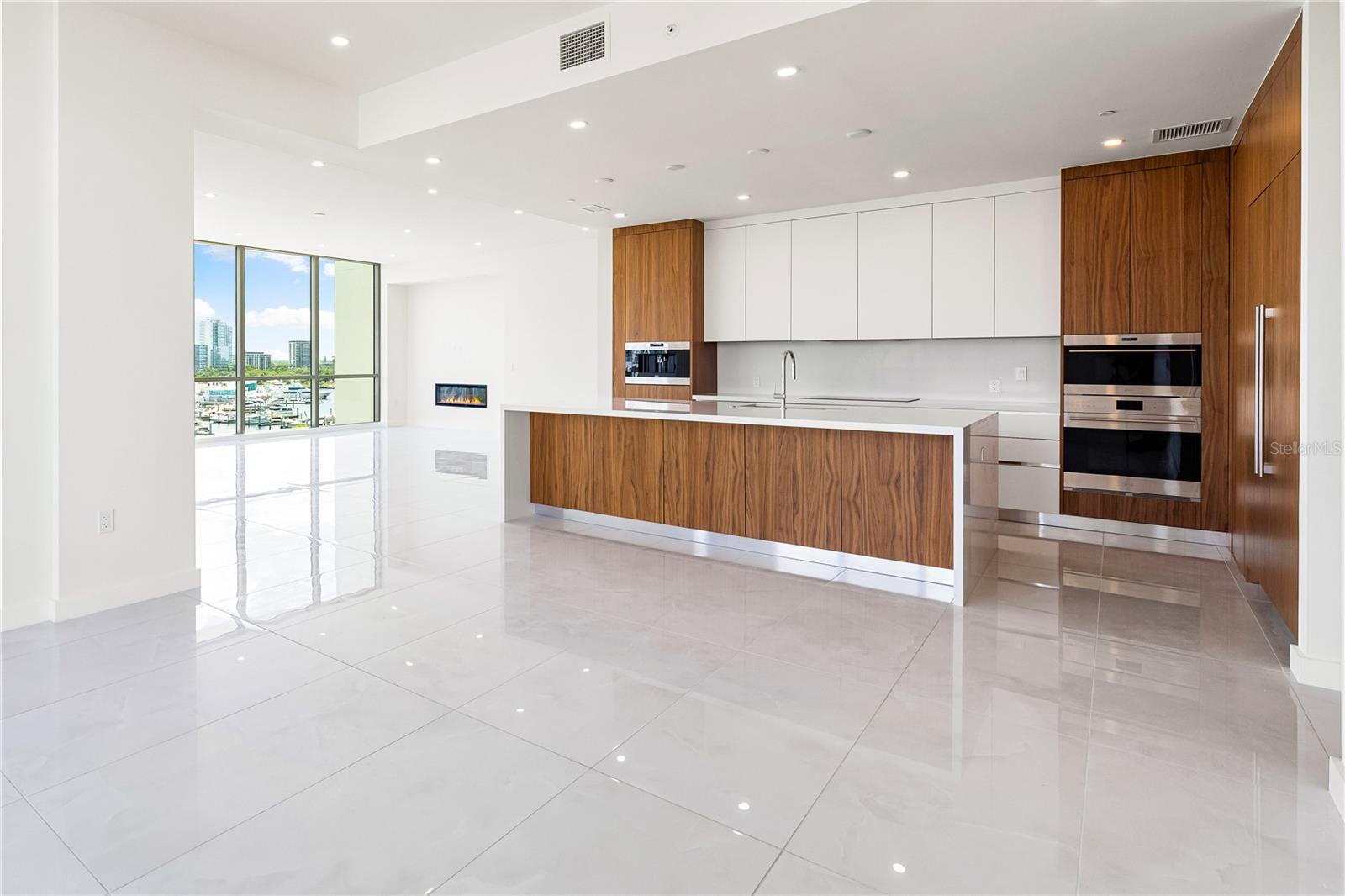 111 GOLDEN GATE PT #602, SARASOTA, FL, 34236