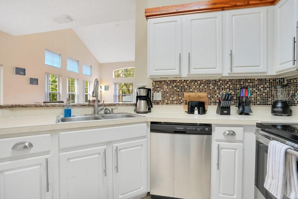8447 CRYSTAL COVE LOOP, KISSIMMEE, FL, 34747