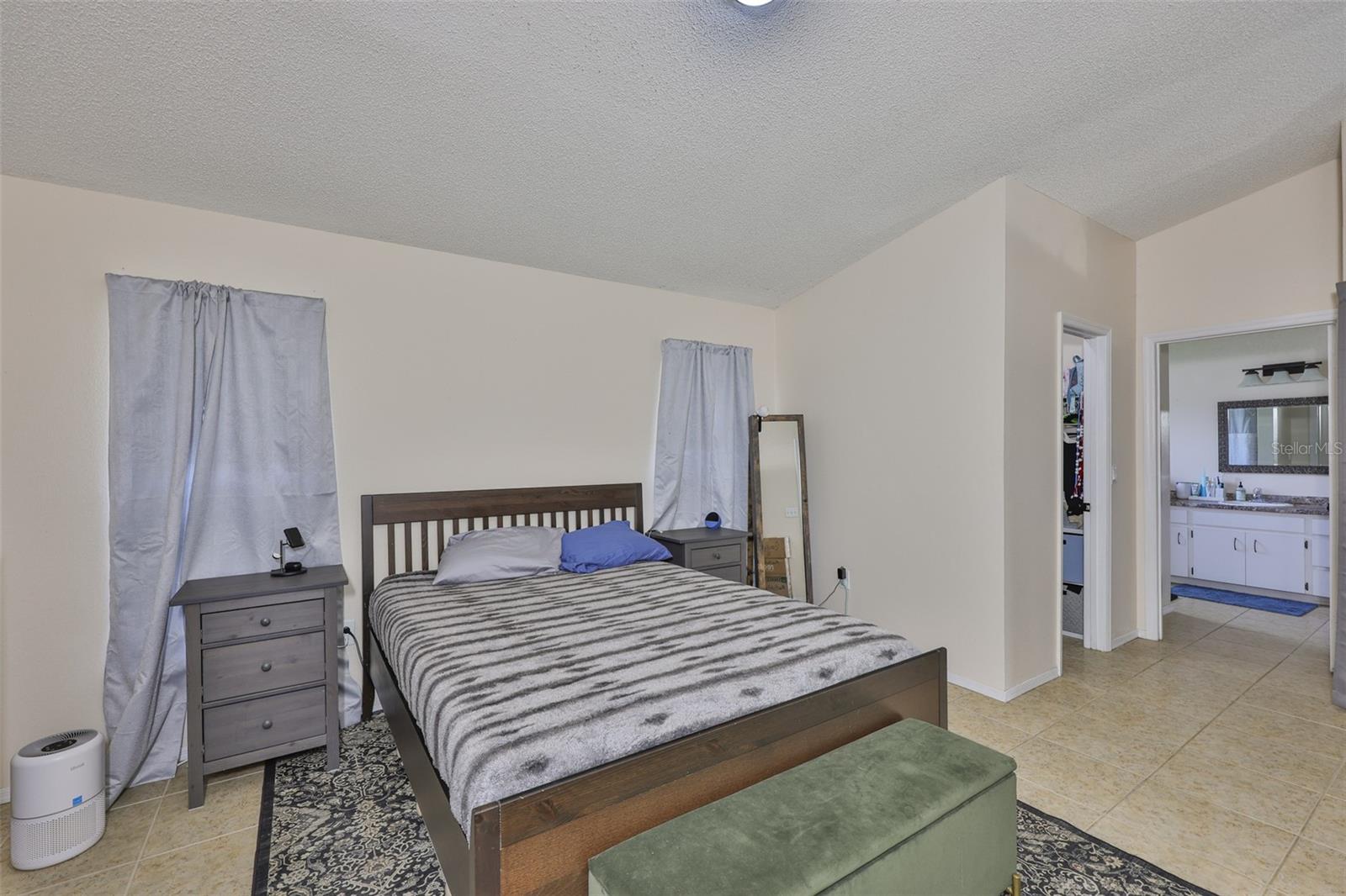 311 SUGAR CREEK DR, PLANT CITY, FL, 33563
