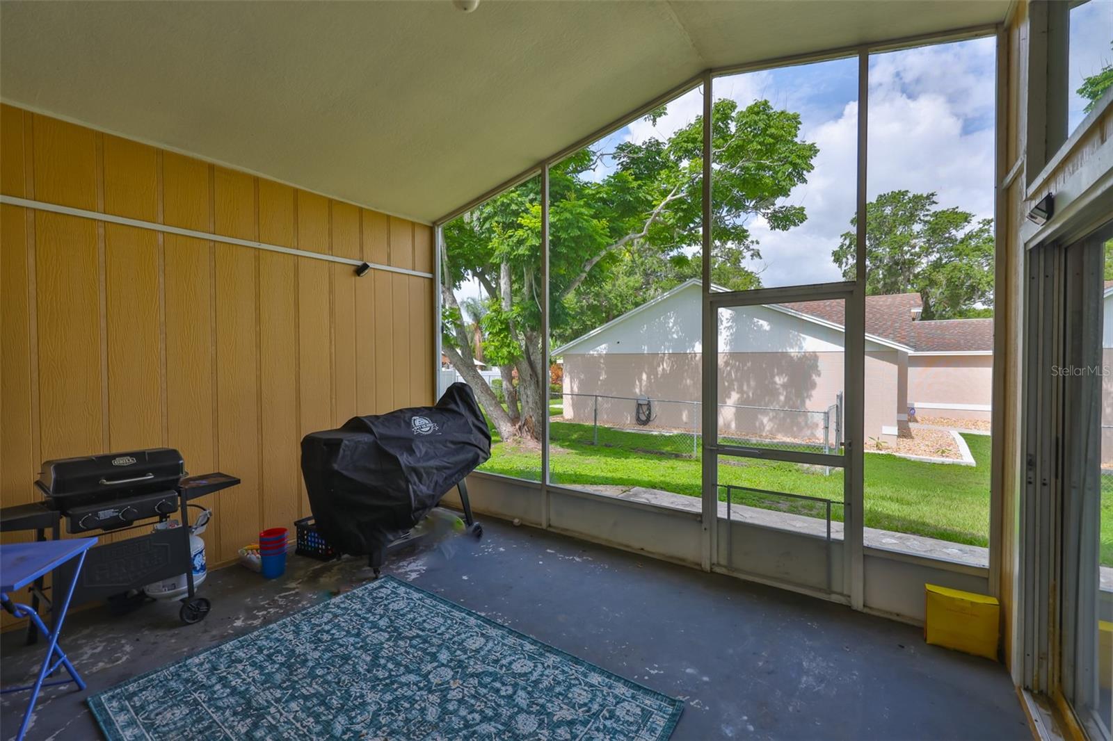 311 SUGAR CREEK DR, PLANT CITY, FL, 33563