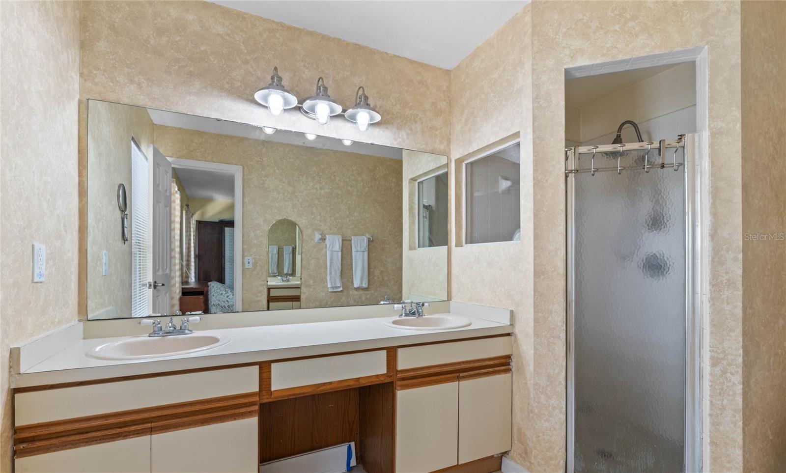 2315 WHISPERING MAPLE DR, ORLANDO, FL, 32837