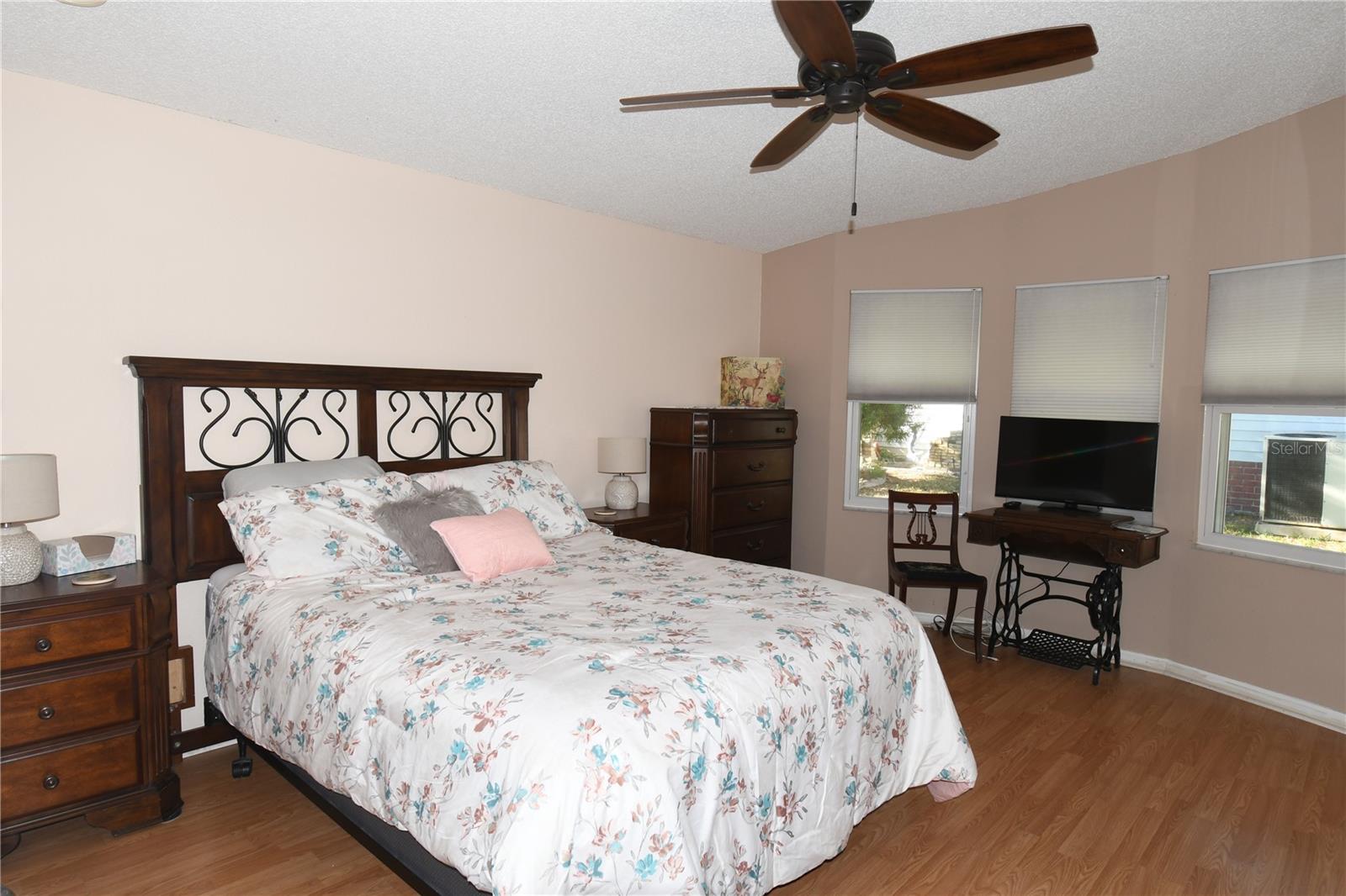 1153 DEL TORO DR, THE VILLAGES, FL, 32159