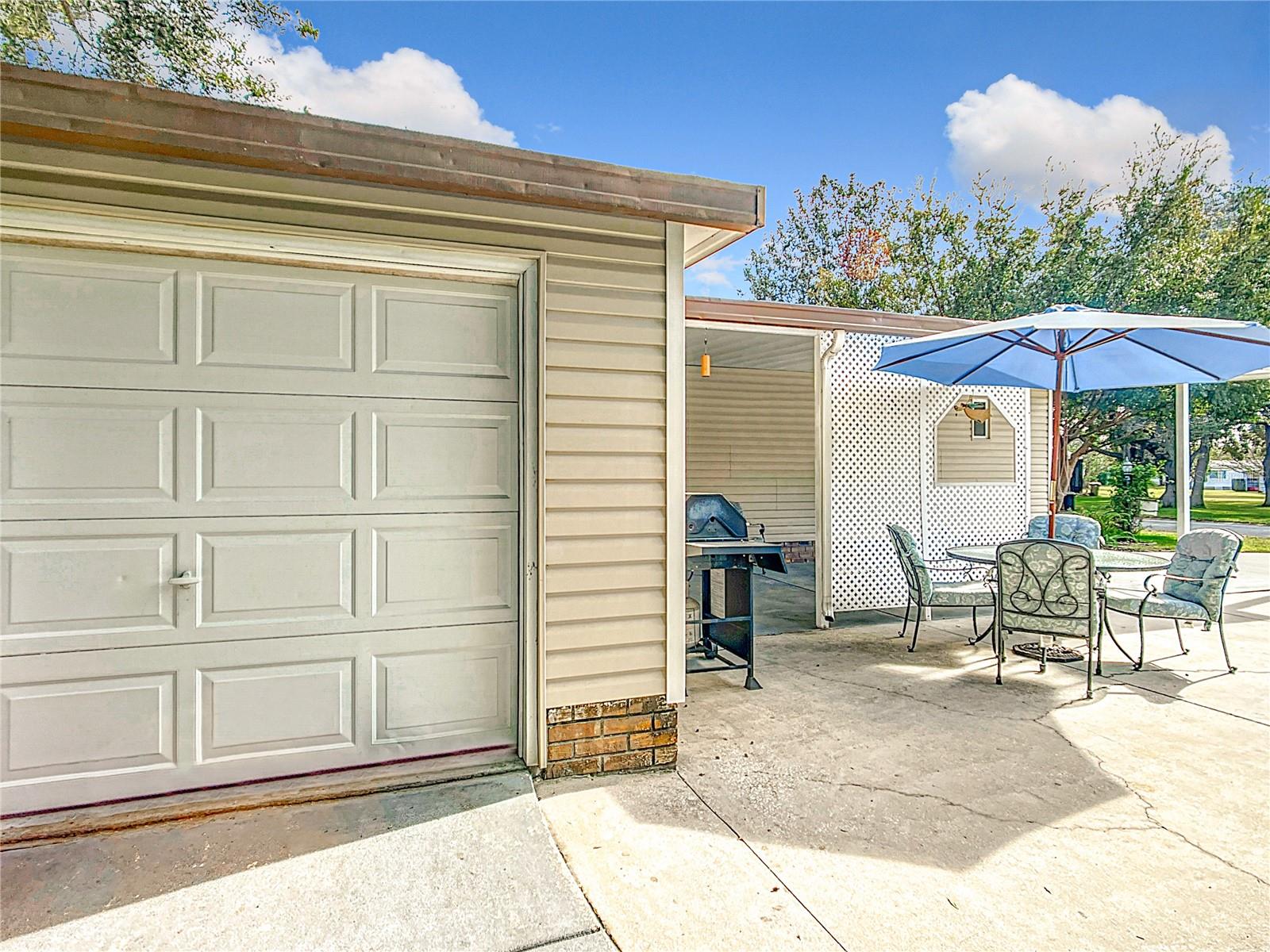 647 RAINBOW BLVD, THE VILLAGES, FL, 32159