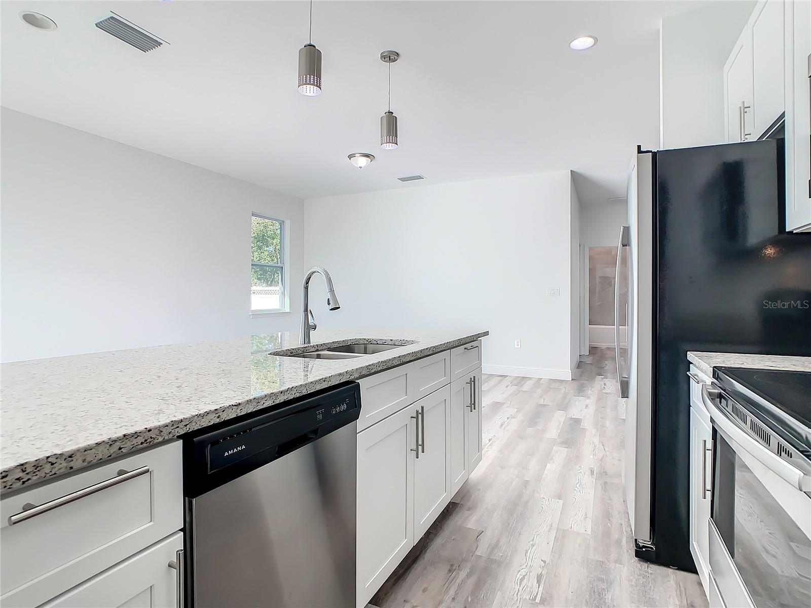 1543 MACKINAW ST, NORTH PORT, FL, 34286