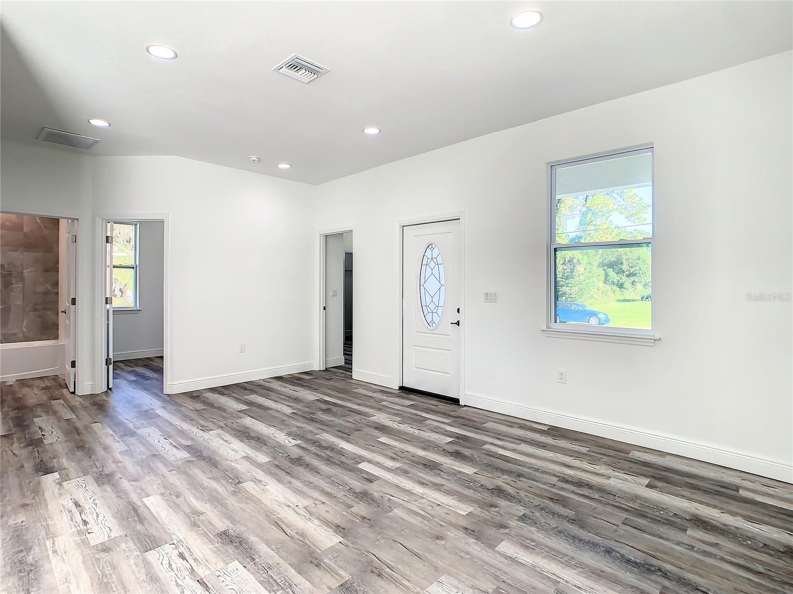 1543 MACKINAW ST, NORTH PORT, FL, 34286