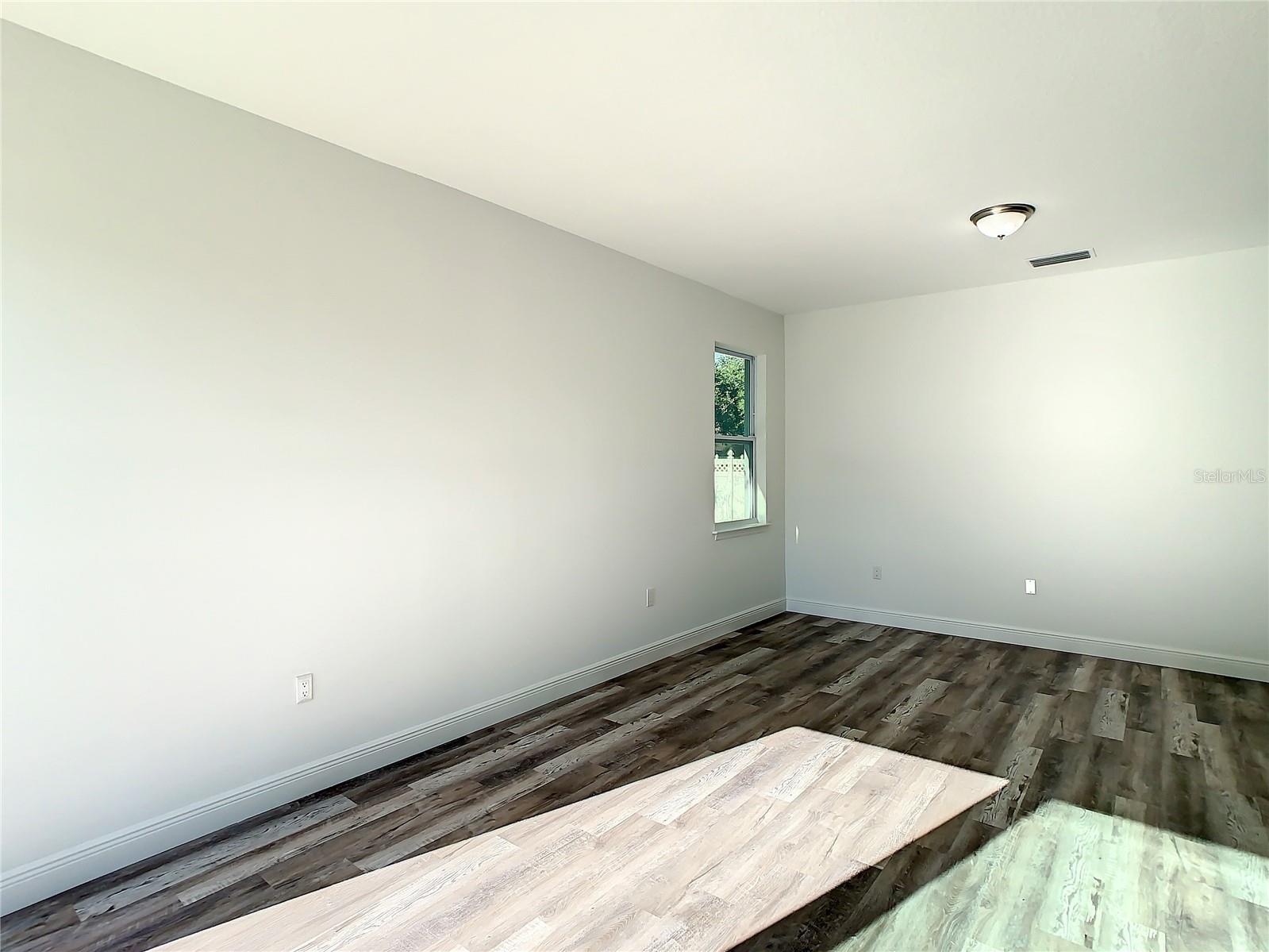 1543 MACKINAW ST, NORTH PORT, FL, 34286
