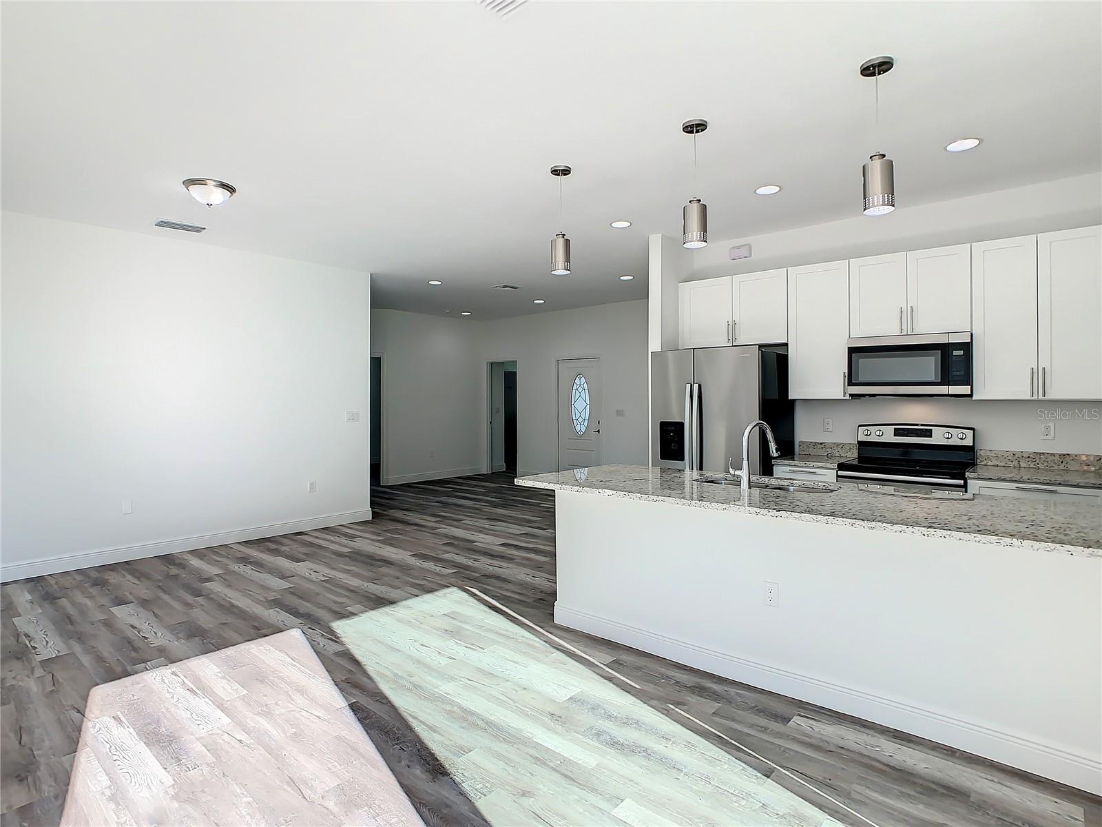 1543 MACKINAW ST, NORTH PORT, FL, 34286