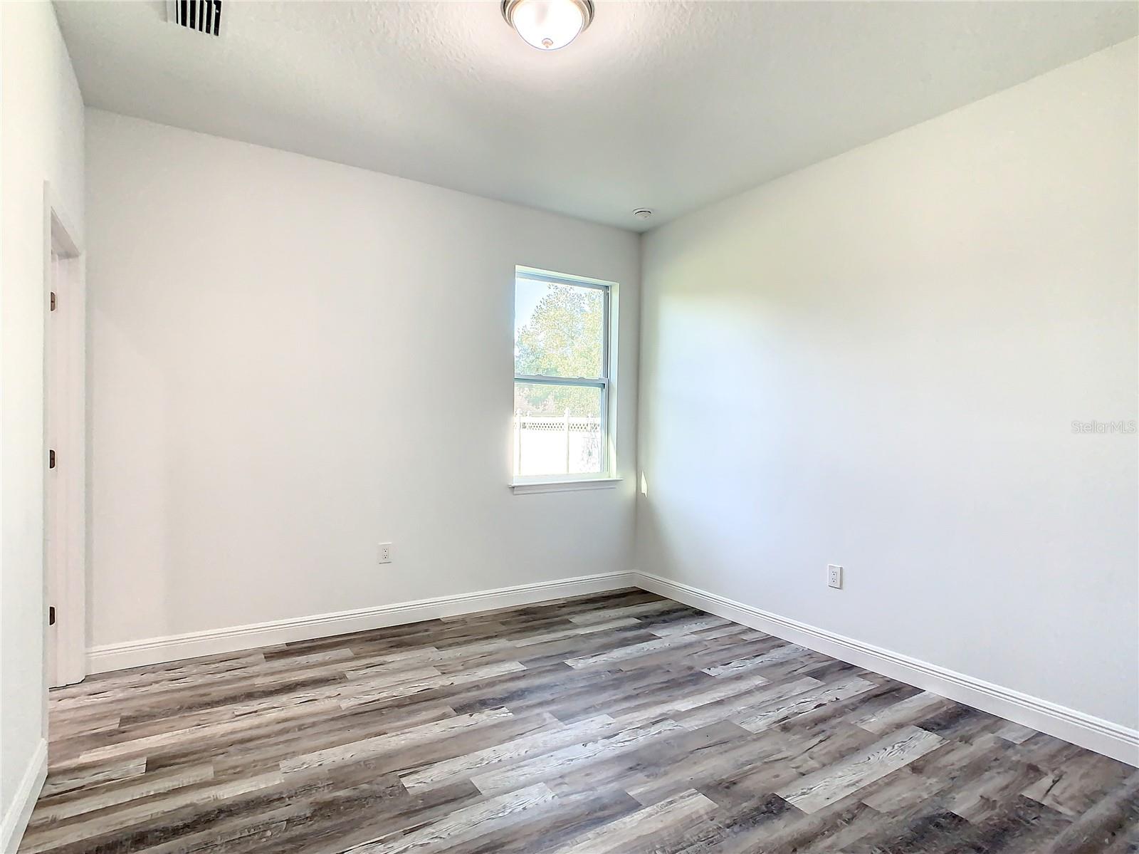 1543 MACKINAW ST, NORTH PORT, FL, 34286