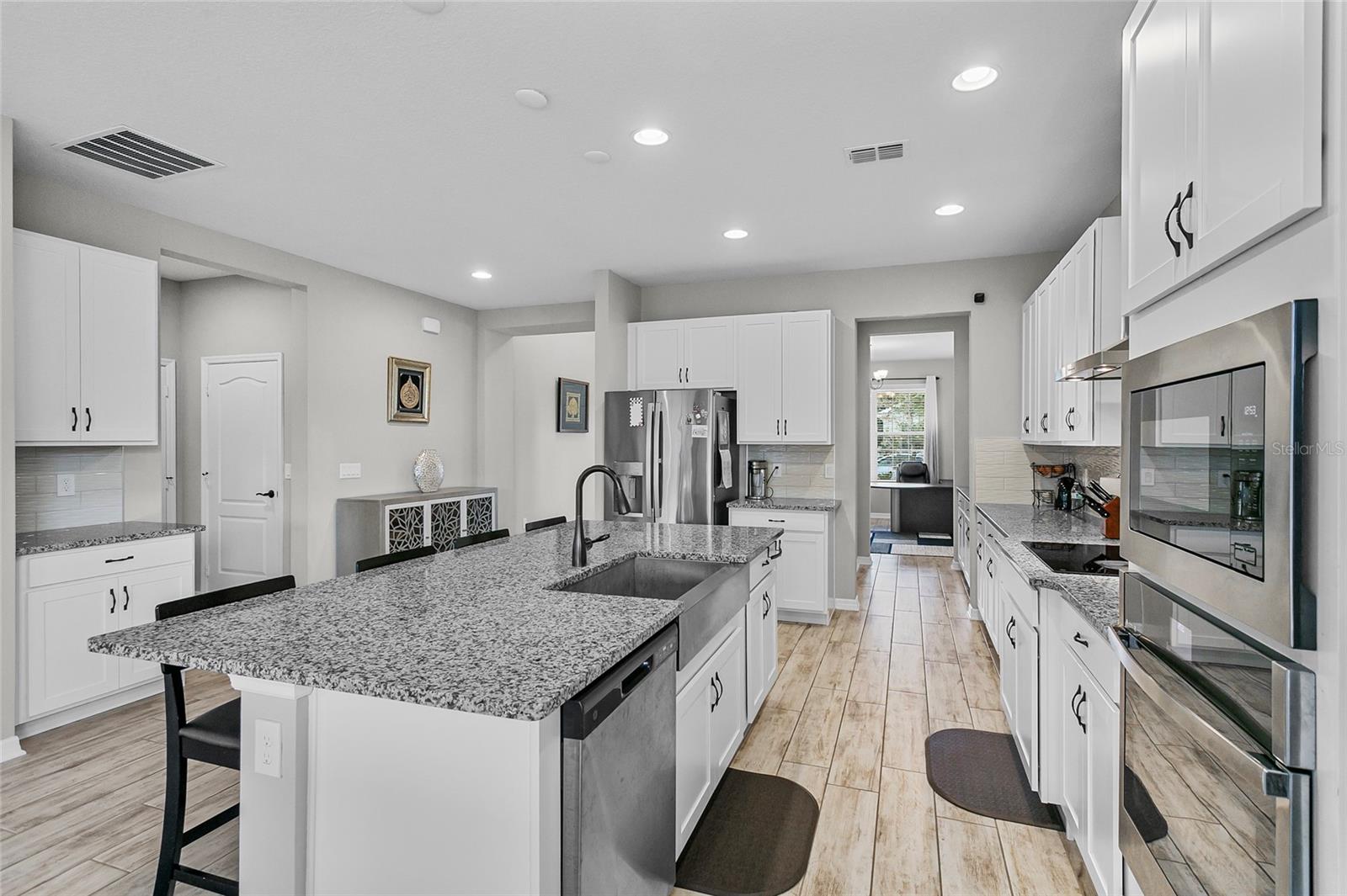 889 TERRAPIN DR, DEBARY, FL, 32713