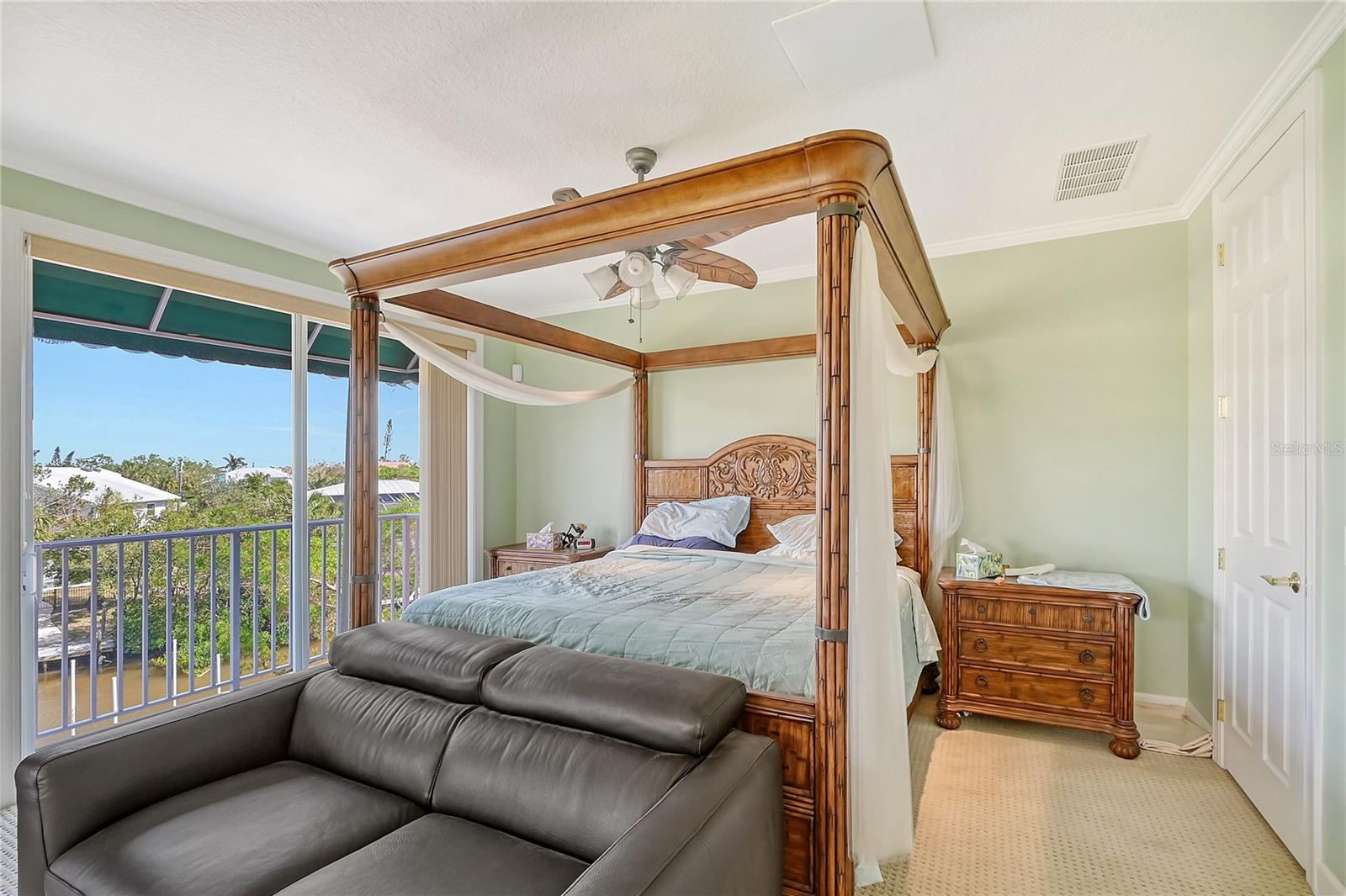 A4628207 Property Photo