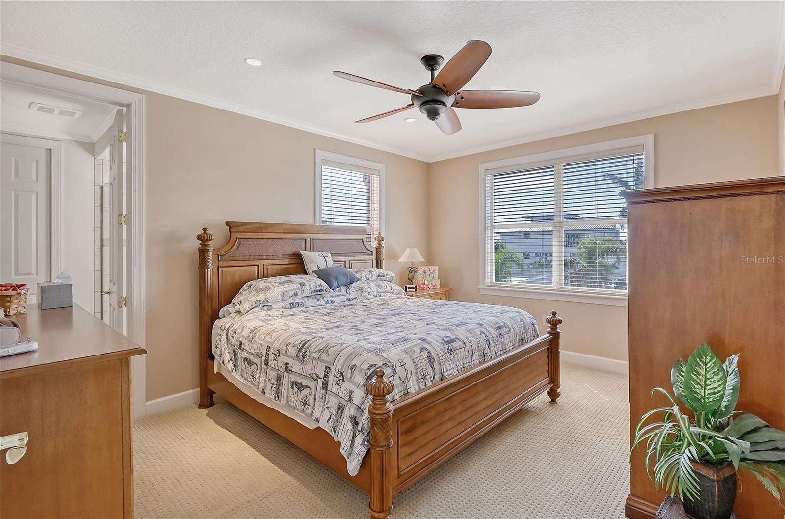 A4628207 Property Photo