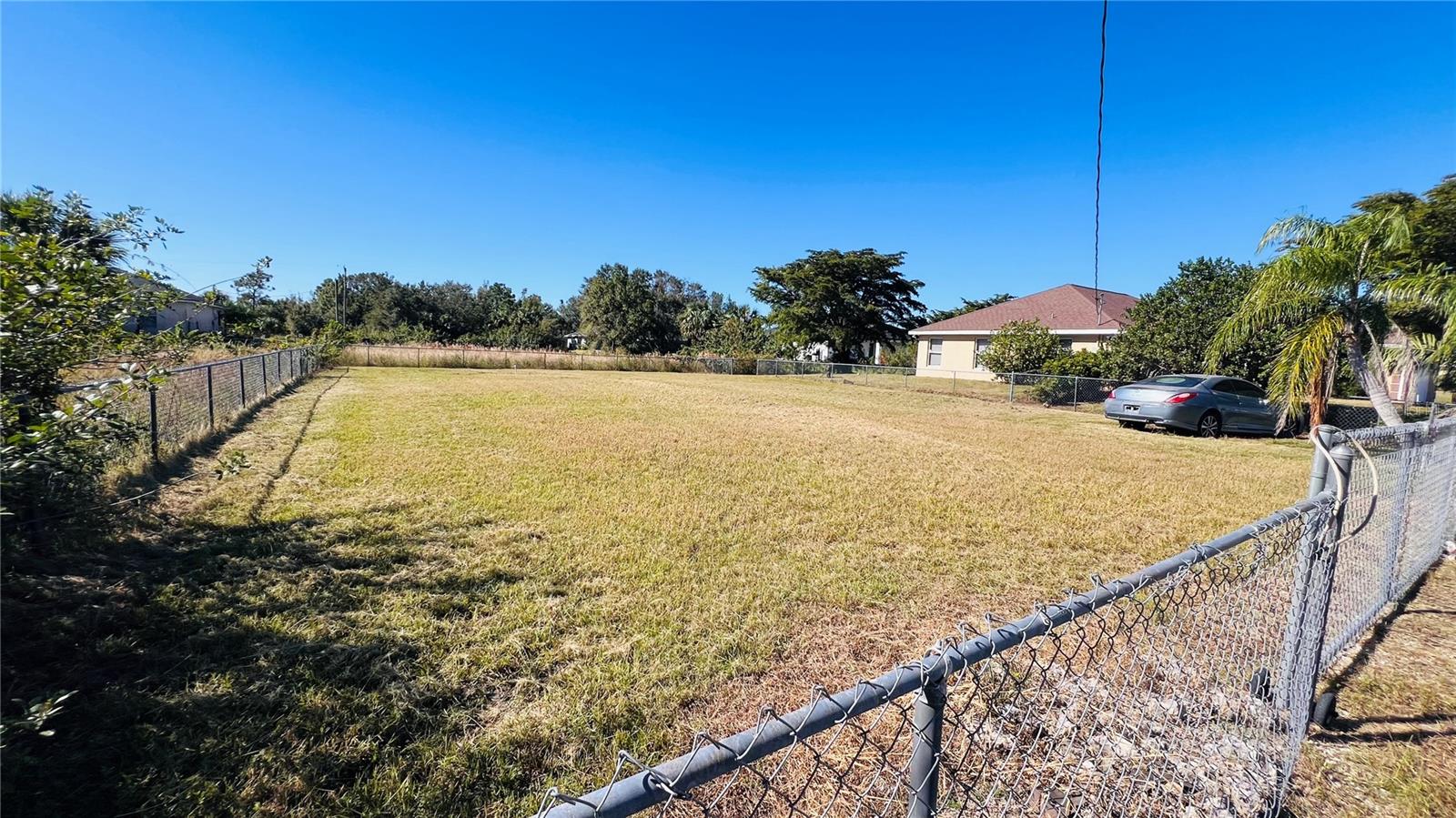 2409 CRAWFORD AVE N, LEHIGH ACRES, FL, 33971