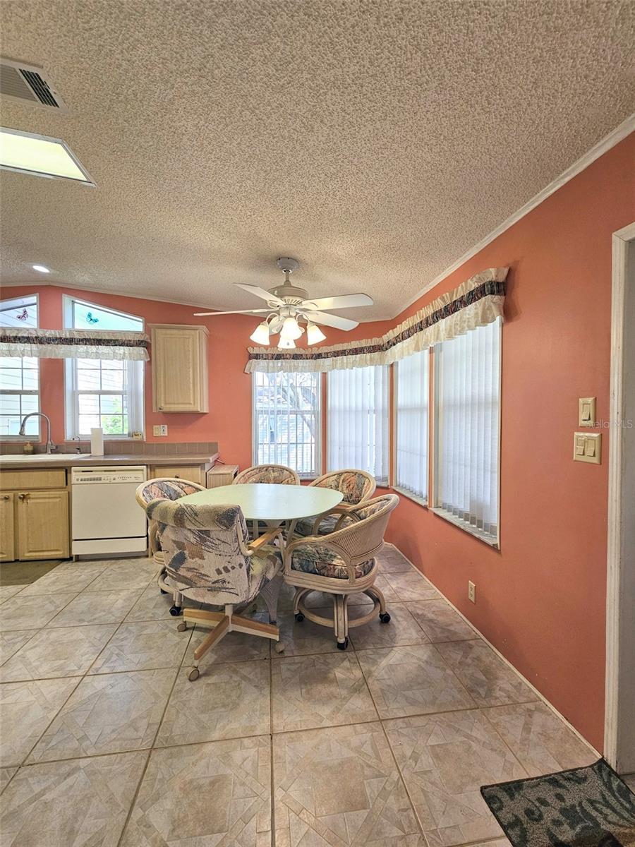 6604 SCENIC POINT DR SE, WINTER HAVEN, FL, 33884