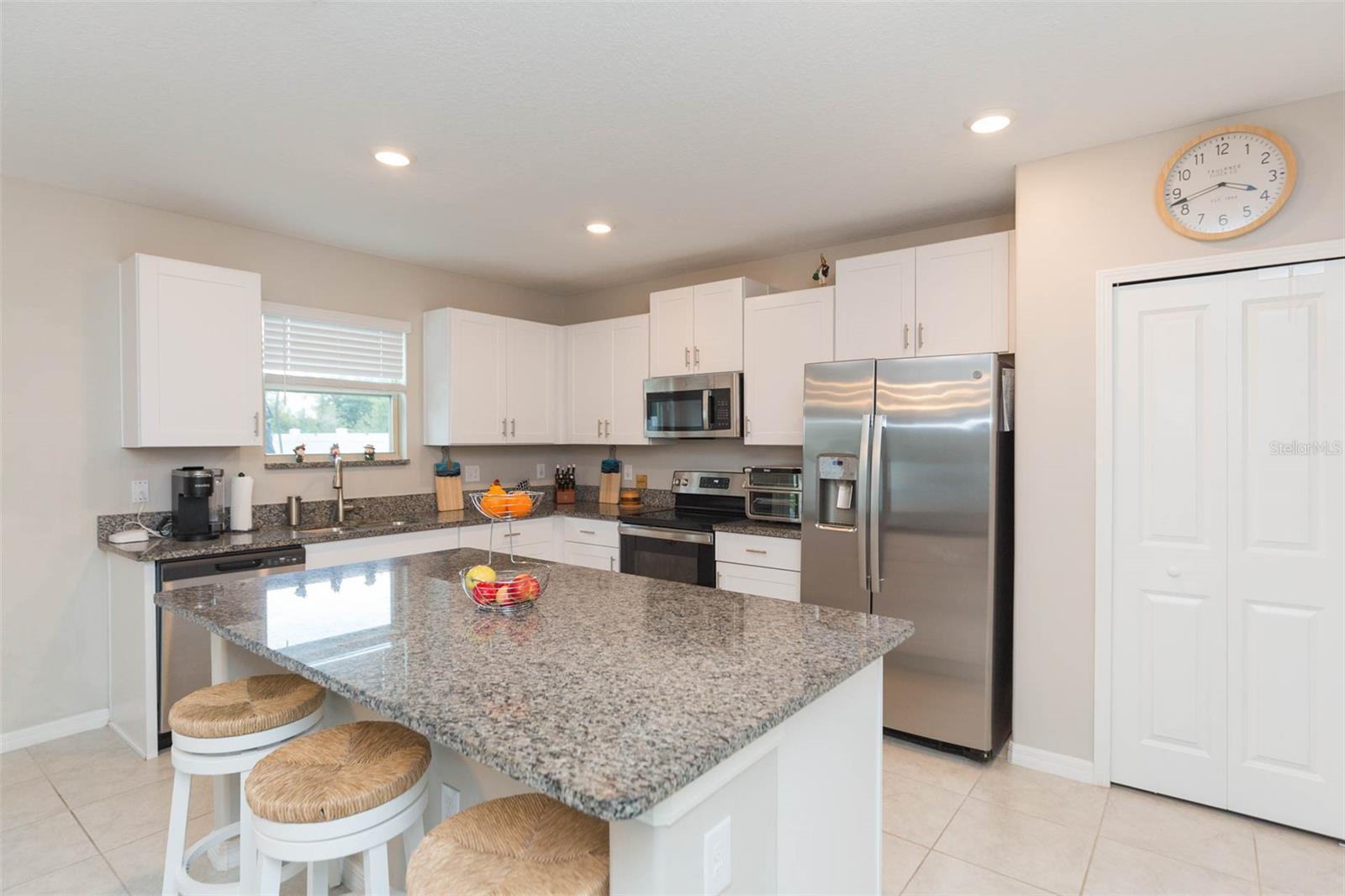 12905 WILDFLOWER MEADOW DR, RIVERVIEW, FL, 33579