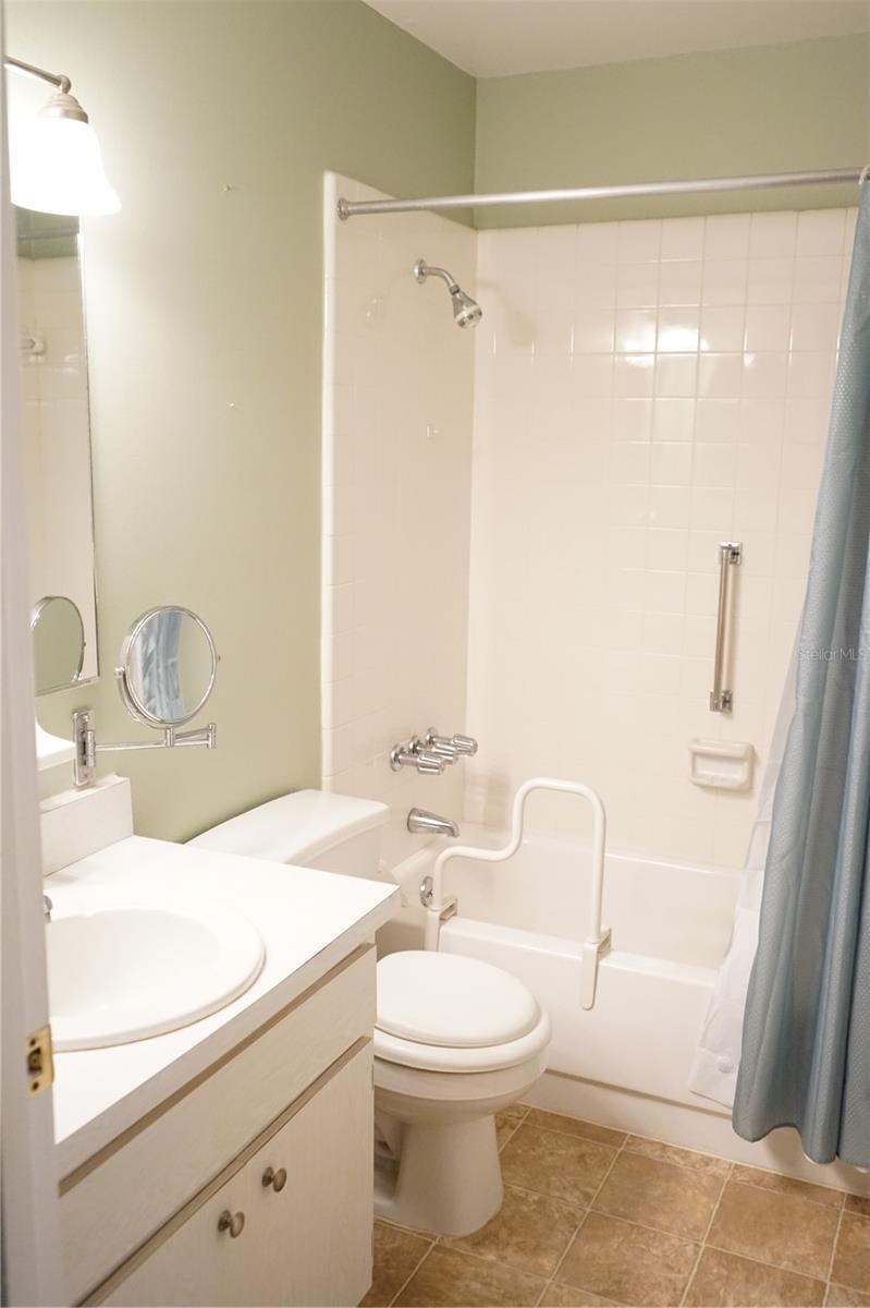 1807 FOXHUNT DR #A, SUN CITY CENTER, FL, 33573
