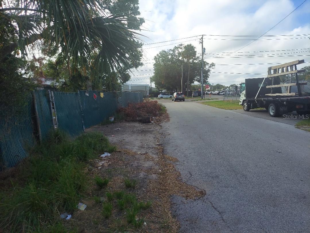 7604 E BROADWAY AVE, TAMPA, FL, 33619