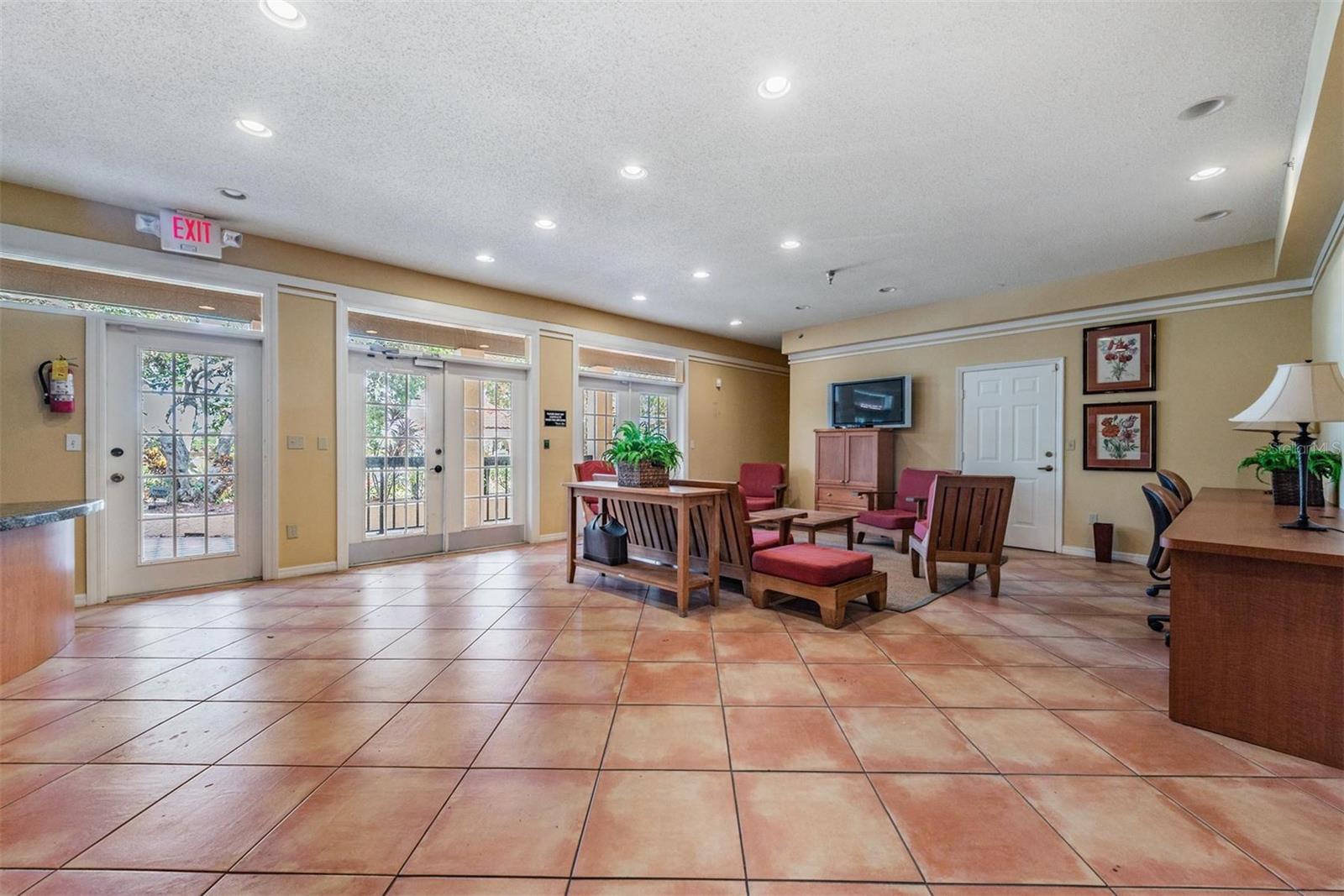 2400 FEATHER SOUND DR #926, CLEARWATER, FL, 33762