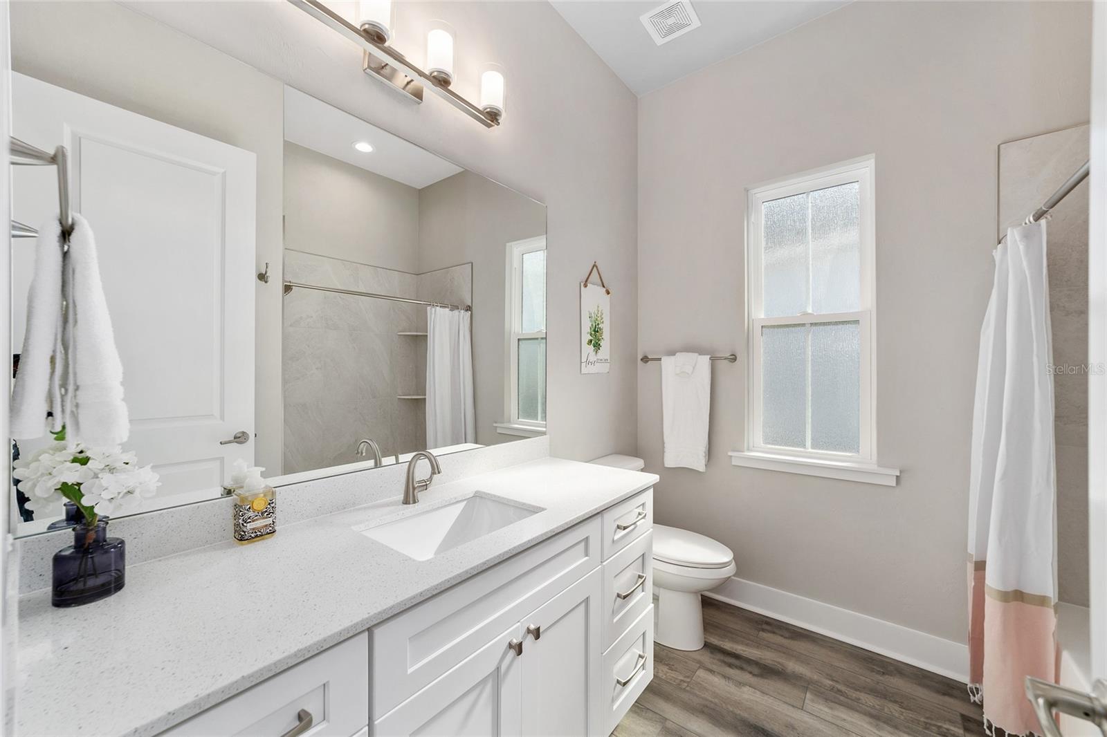 1035 NW 132ND BLVD, NEWBERRY, FL, 32669