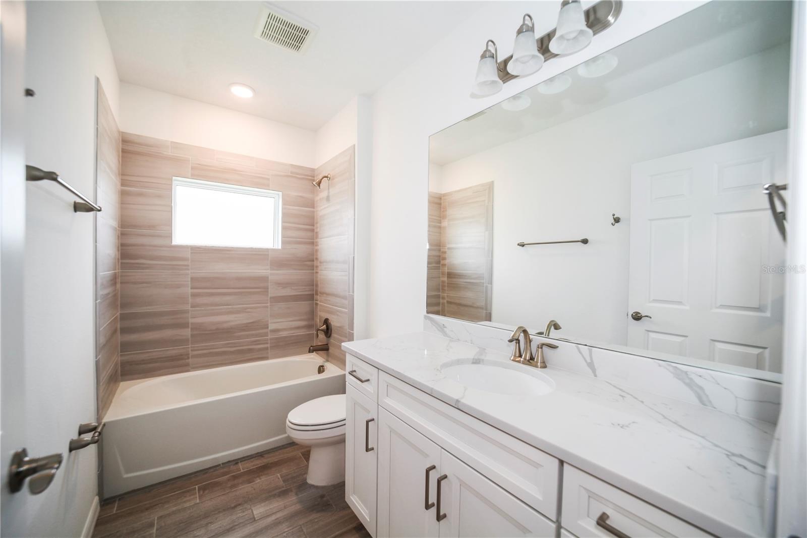 16801 CELEBRATION DR, PORT CHARLOTTE, FL, 33953