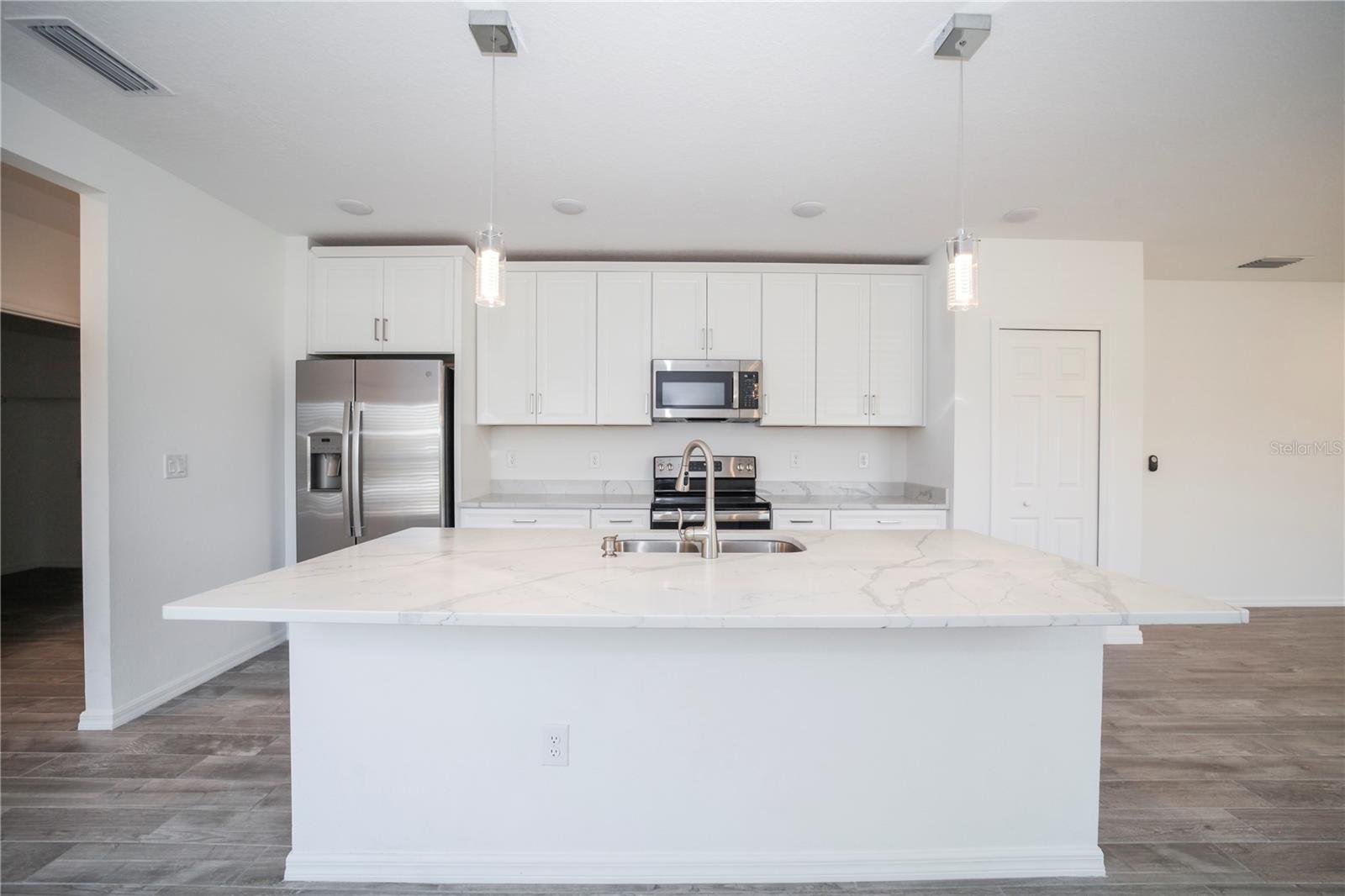 16801 CELEBRATION DR, PORT CHARLOTTE, FL, 33953