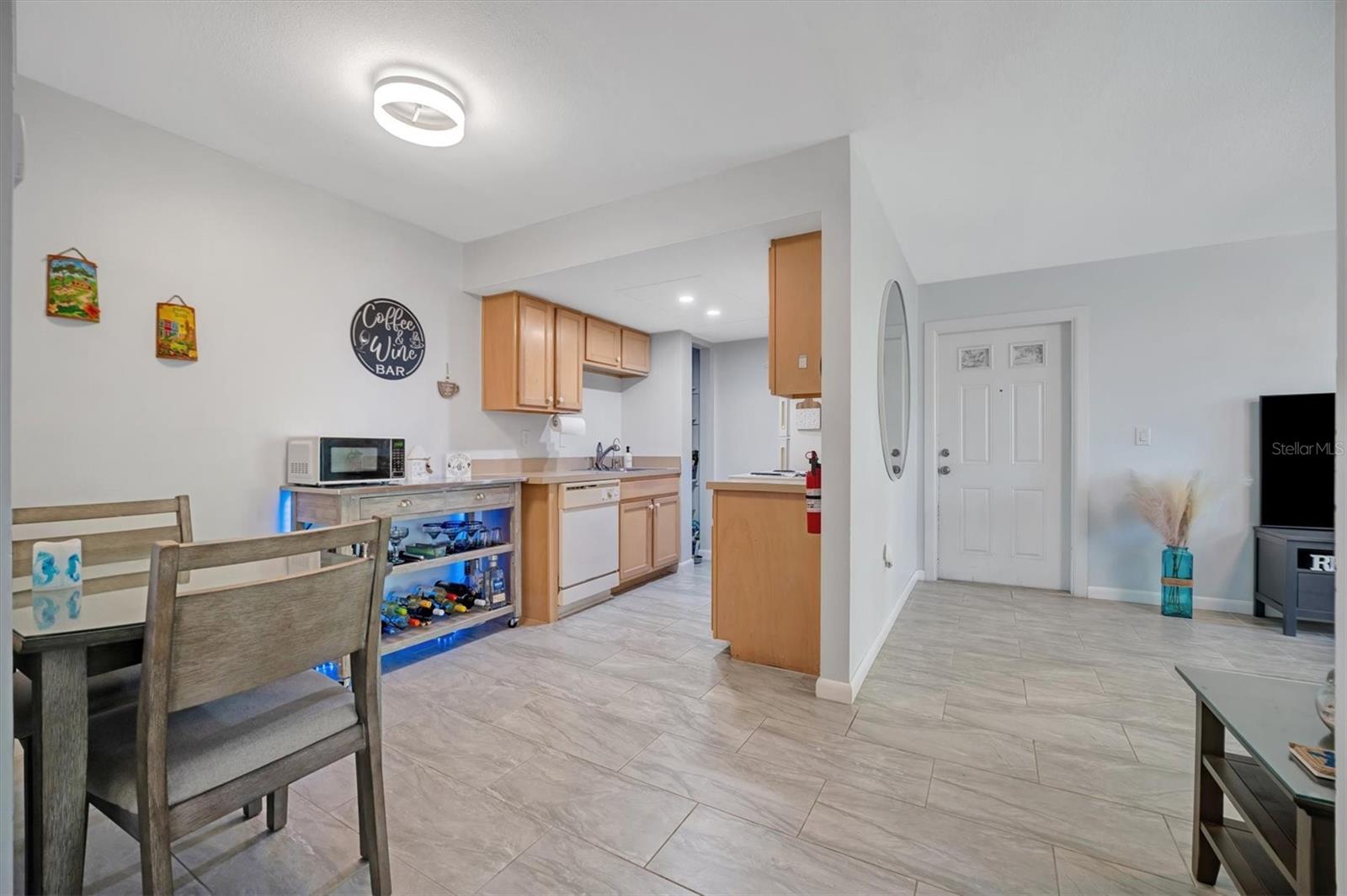 5400 26TH ST W #B27, BRADENTON, FL, 34207