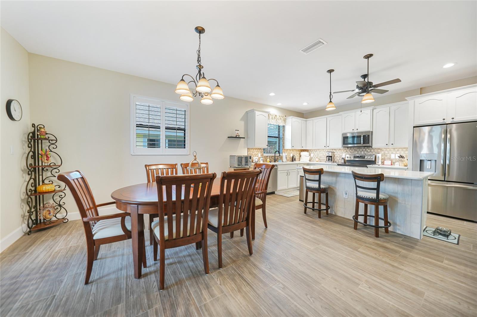 632 ROSE APPLE CIR, PORT CHARLOTTE, FL, 33954