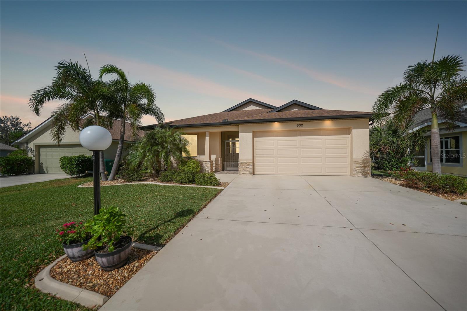 632 ROSE APPLE CIR, PORT CHARLOTTE, FL, 33954