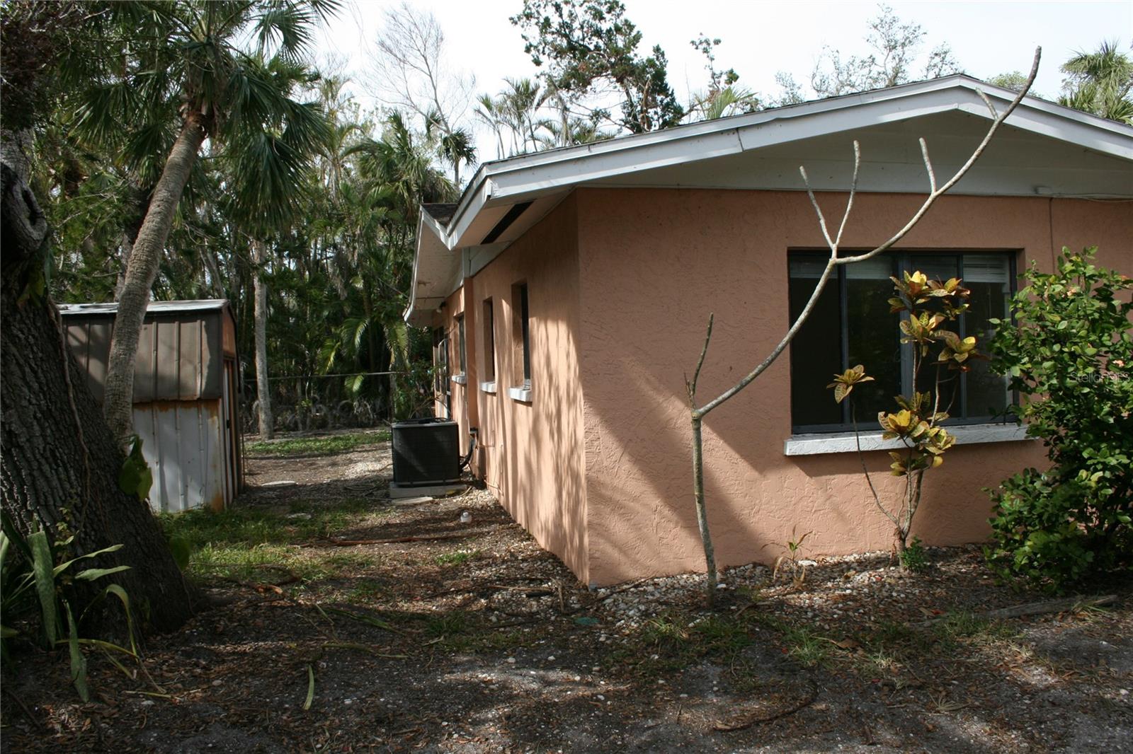 144 GARDEN LN, SARASOTA, FL, 34242